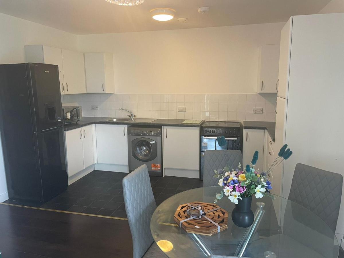 Deluxe 2-Bedroom Home Away Erith Exterior foto
